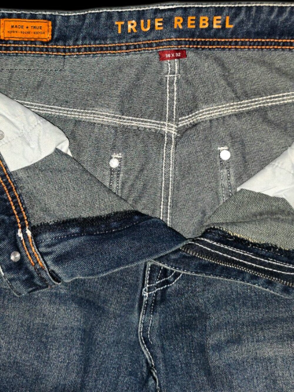 True Rebel Fast Eddie Jeans 36x32 - Picture 5 of 9